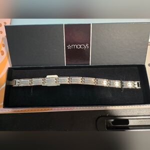 NWT Macy & Co. Fine Men's All Metal Diamond Accent Stainless LinkSteel Bracelet